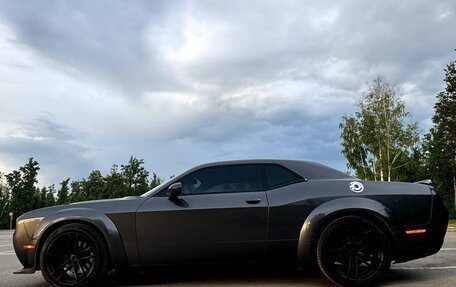 Dodge Challenger III рестайлинг 2, 2019 год, 3 550 000 рублей, 3 фотография