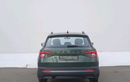 Skoda Karoq I, 2021 год, 2 400 000 рублей, 6 фотография