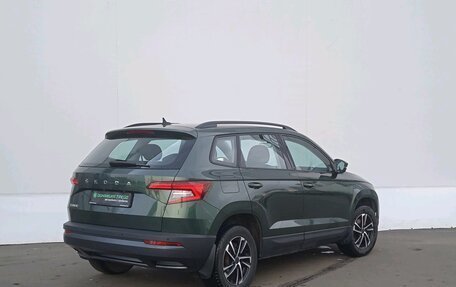 Skoda Karoq I, 2021 год, 2 400 000 рублей, 5 фотография