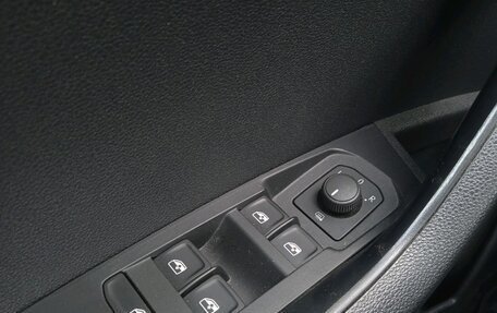 Skoda Karoq I, 2021 год, 2 400 000 рублей, 20 фотография