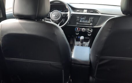KIA Rio IV, 2021 год, 1 650 000 рублей, 2 фотография