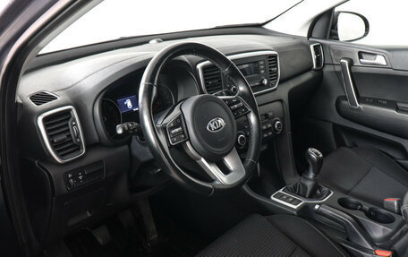 KIA Sportage IV рестайлинг, 2020 год, 1 999 000 рублей, 9 фотография