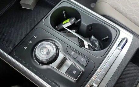 KIA Carnival, 2024 год, 3 878 000 рублей, 15 фотография