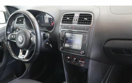 Volkswagen Polo VI (EU Market), 2019 год, 1 270 000 рублей, 5 фотография