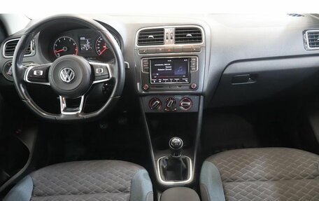Volkswagen Polo VI (EU Market), 2019 год, 1 270 000 рублей, 11 фотография