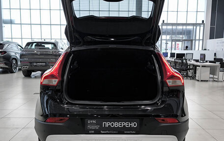 Volvo V40 Cross Country I, 2018 год, 1 890 000 рублей, 12 фотография