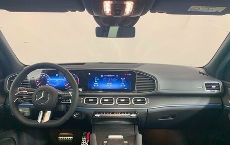 Mercedes-Benz GLS, 2024 год, 23 050 000 рублей, 16 фотография