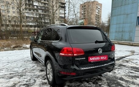 Volkswagen Touareg III, 2012 год, 1 350 000 рублей, 2 фотография