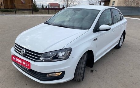 Volkswagen Polo VI (EU Market), 2020 год, 1 350 000 рублей, 2 фотография