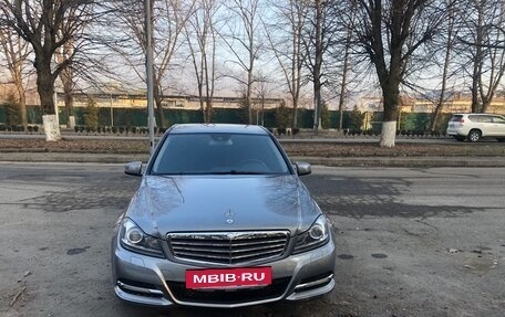 Mercedes-Benz C-Класс, 2011 год, 1 500 000 рублей, 4 фотография