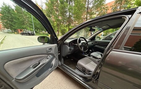 Nissan Almera, 2004 год, 250 000 рублей, 3 фотография