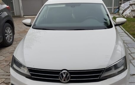 Volkswagen Jetta VI, 2015 год, 1 350 000 рублей, 1 фотография