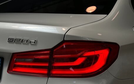 BMW 5 серия, 2018 год, 3 400 000 рублей, 11 фотография