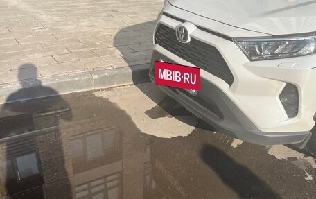 Toyota RAV4, 2021 год, 3 530 000 рублей, 15 фотография