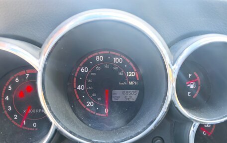 Pontiac Vibe II, 2005 год, 560 000 рублей, 13 фотография