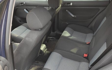 Volkswagen Golf IV, 2003 год, 350 000 рублей, 10 фотография
