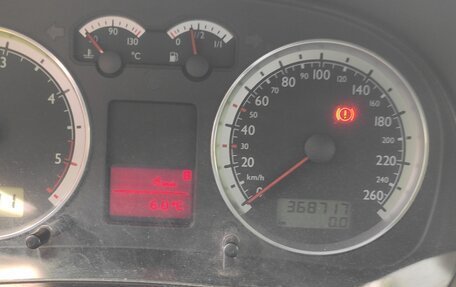 Volkswagen Golf IV, 2003 год, 350 000 рублей, 17 фотография