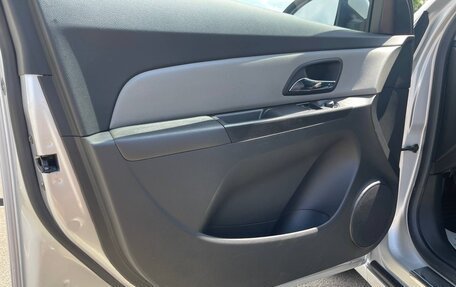 Chevrolet Cruze II, 2012 год, 800 000 рублей, 13 фотография
