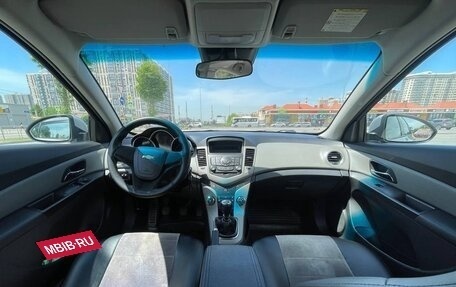 Chevrolet Cruze II, 2012 год, 800 000 рублей, 21 фотография