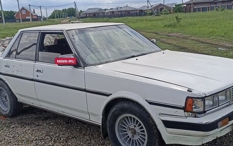 Toyota Cresta, 1987 год, 250 000 рублей, 2 фотография