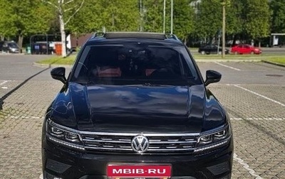 Volkswagen Tiguan II, 2017 год, 3 500 000 рублей, 1 фотография