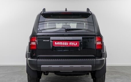 Toyota Land Cruiser Prado, 2024 год, 9 350 000 рублей, 4 фотография
