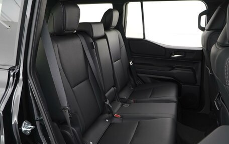 Toyota Land Cruiser Prado, 2024 год, 9 350 000 рублей, 7 фотография