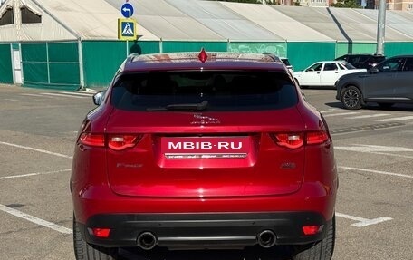 Jaguar F-Pace, 2017 год, 3 200 000 рублей, 4 фотография