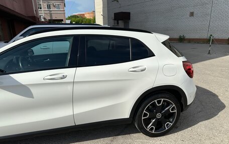 Mercedes-Benz GLA, 2017 год, 3 500 000 рублей, 2 фотография