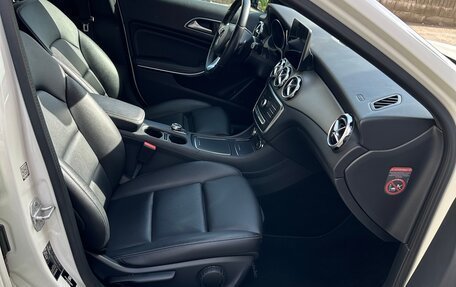 Mercedes-Benz GLA, 2017 год, 3 500 000 рублей, 12 фотография