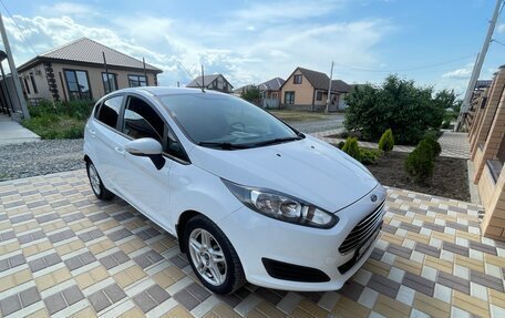 Ford Fiesta, 2016 год, 1 050 000 рублей, 10 фотография