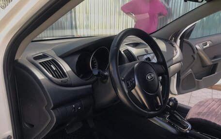 KIA Cerato III, 2010 год, 819 000 рублей, 7 фотография