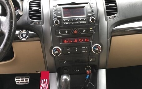 KIA Sorento II рестайлинг, 2010 год, 1 550 000 рублей, 15 фотография