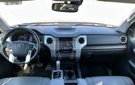 Toyota Tundra II, 2018 год, 4 300 000 рублей, 23 фотография