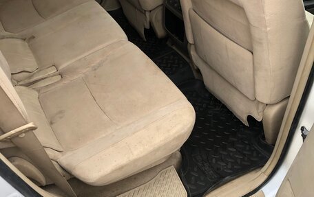 Toyota Land Cruiser Prado 120 рестайлинг, 2003 год, 1 295 000 рублей, 12 фотография