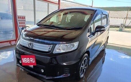 Honda Freed I, 2012 год, 950 000 рублей, 4 фотография
