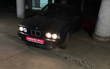 BMW 5 серия, 1988 год, 265 000 рублей, 13 фотография