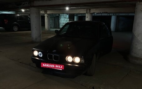BMW 5 серия, 1988 год, 265 000 рублей, 16 фотография