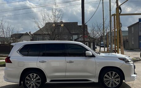 Lexus LX III, 2017 год, 6 900 000 рублей, 3 фотография