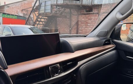 Lexus LX III, 2017 год, 6 900 000 рублей, 11 фотография