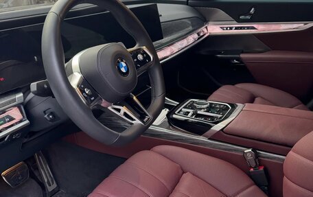 BMW 7 серия, 2024 год, 11 330 000 рублей, 6 фотография