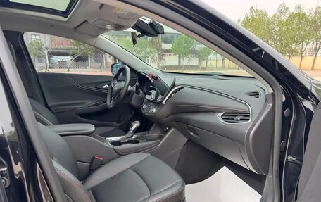 Chevrolet Malibu IX, 2022 год, 1 600 000 рублей, 13 фотография