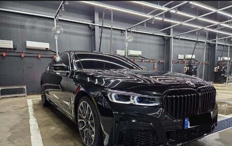 BMW 7 серия, 2021 год, 7 480 000 рублей, 2 фотография