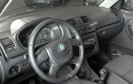 Skoda Fabia II, 2011 год, 494 000 рублей, 4 фотография