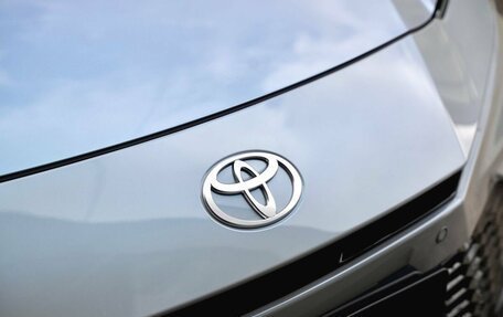 Toyota Camry, 2024 год, 5 200 000 рублей, 15 фотография