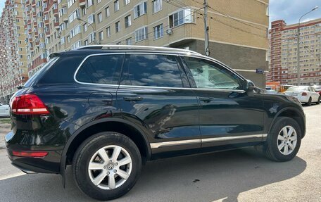 Volkswagen Touareg III, 2010 год, 1 550 000 рублей, 4 фотография