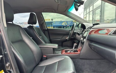 Toyota Camry, 2011 год, 1 690 000 рублей, 7 фотография
