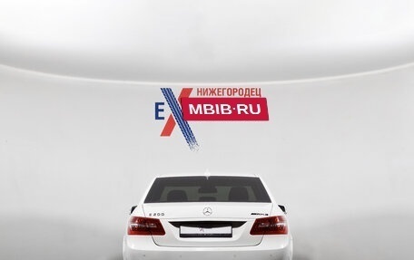 Mercedes-Benz E-Класс, 2012 год, 1 119 000 рублей, 5 фотография