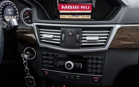 Mercedes-Benz E-Класс, 2012 год, 1 119 000 рублей, 23 фотография