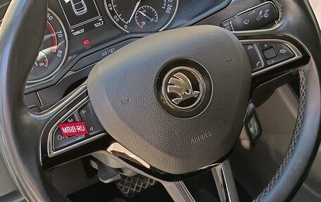 Skoda Superb III рестайлинг, 2018 год, 2 090 000 рублей, 7 фотография